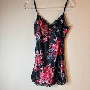 Victoria’s Secret Black Floral Satin S/P– Y2K  slip dress.Coquette, romantic